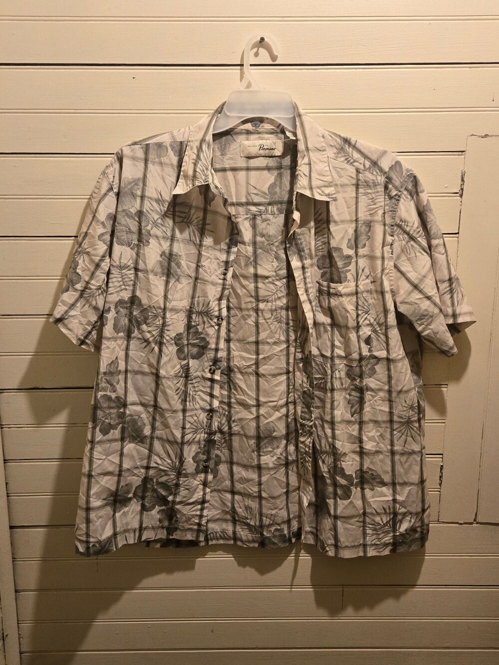 Penmans Shirt Mens L Short Sleeve Button Front Hawaiian Floral Plaid Gray
